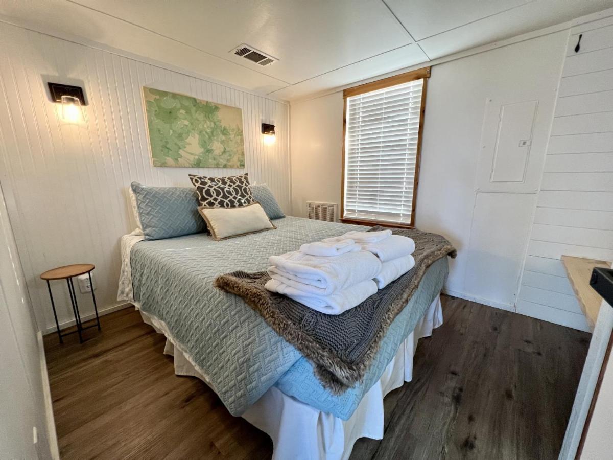 Вилла The Perch- Texas Tiny Haus With Amazing Views Spring Branch Экстерьер фото