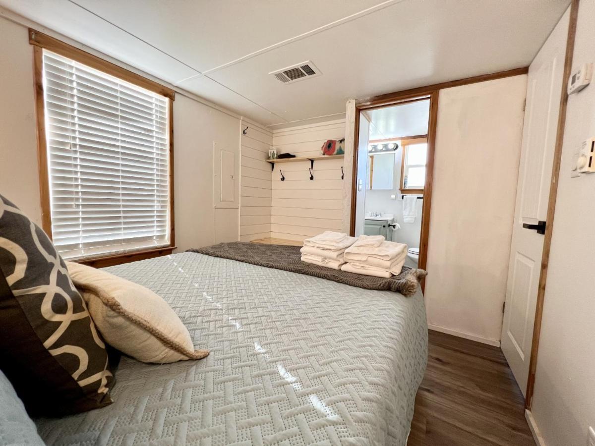 Вилла The Perch- Texas Tiny Haus With Amazing Views Spring Branch Экстерьер фото