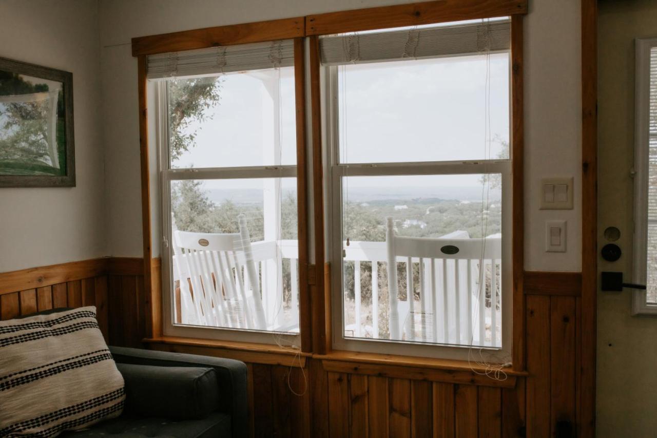Вилла The Perch- Texas Tiny Haus With Amazing Views Spring Branch Экстерьер фото